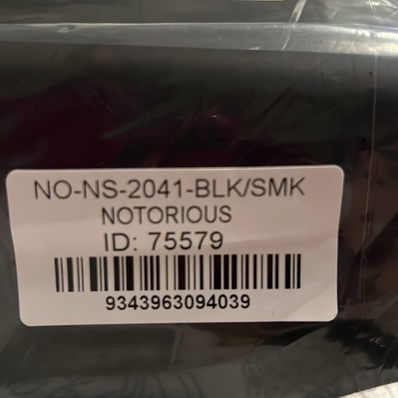 Quay Australia Notorious Square Black Frame/Smoke Lenses!!! NEW!!! ??️?